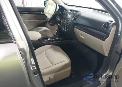 2015 Kia Sorento Lx z USA, uszkodzony, nr VIN 5XYKT3A66FG563884